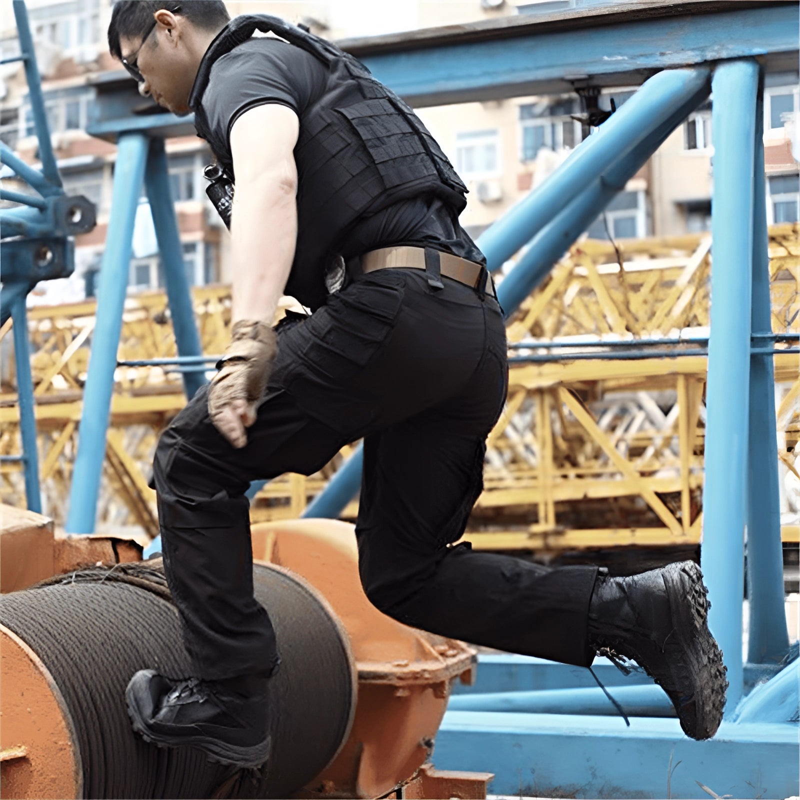 Cargo Pants - Straight Leg - Tactical - Trousers for Trekking - Men's Cargo Trousers-Chaps of London-Chaps of London
