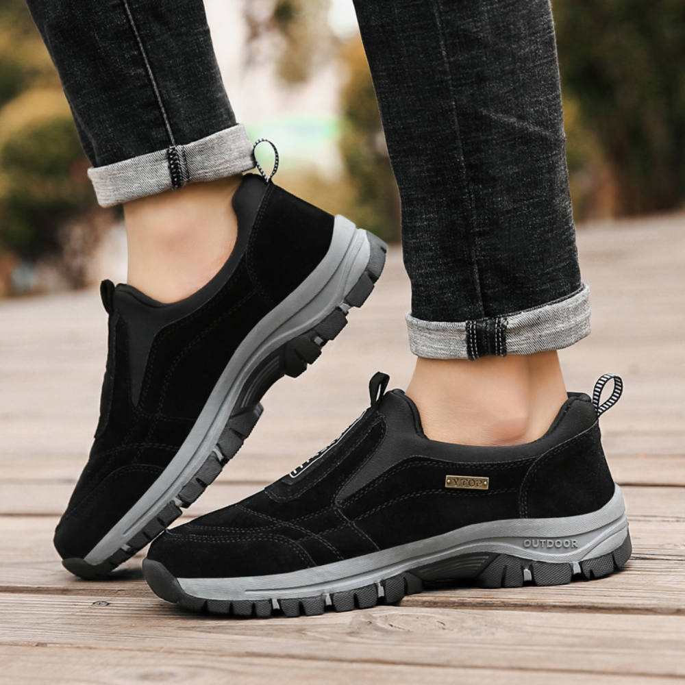 Walking Shoes - Slip-On - Non Slip - Hiking Shoes - Men's Shoes-Chaps of London-Black-39-Chaps of London